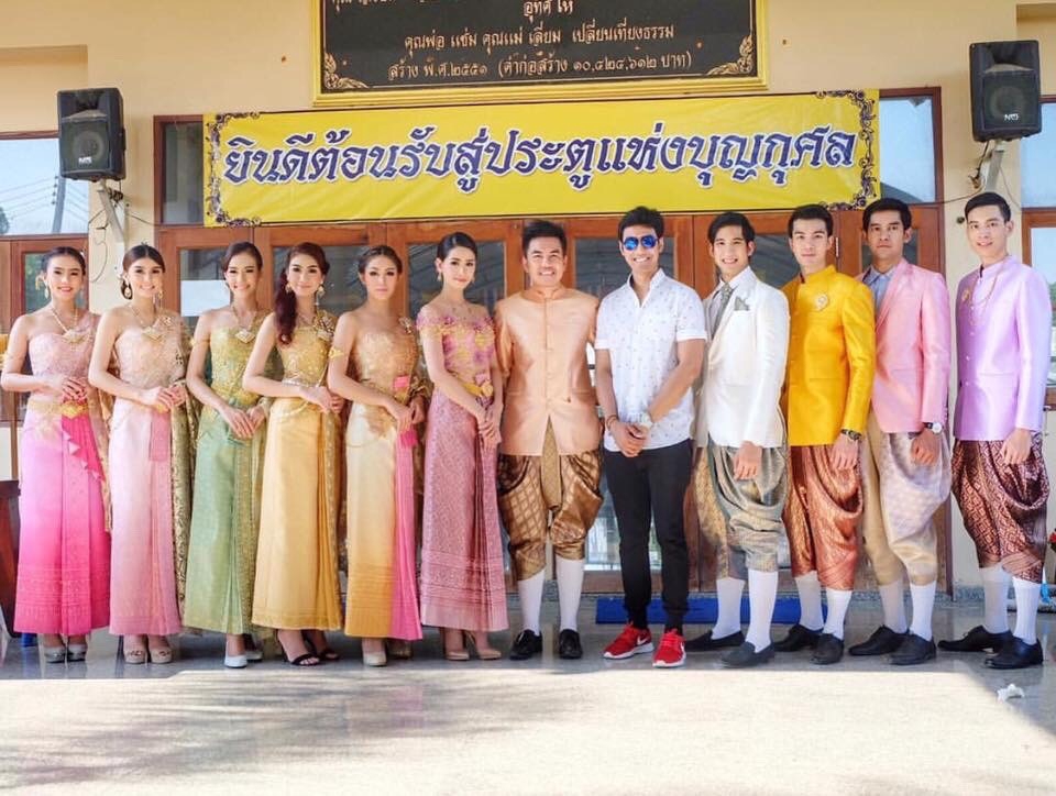 เน็ตไอดอลและบล็อกเกอร์รีวิว - รับถ่ายทำสินค้าลงยูทูปและตัดต่อพร้อมปกยูทูป ,รีวิวสินค้า , speaker ,อบรมเทรนนิ่ง , ถ่ายภาพนิ่งสินค้า - 26