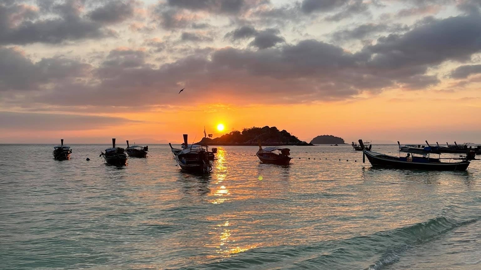 วางแพลนเที่ยว - รับวางแพลนเที่ยวทั้งในประเทศและต่างประเทศ เช่น ประเทศจอร์เจีย ญี่ปุ่น บาหลี มัลดีฟส์ ลาว มาเลเซีย - 1
