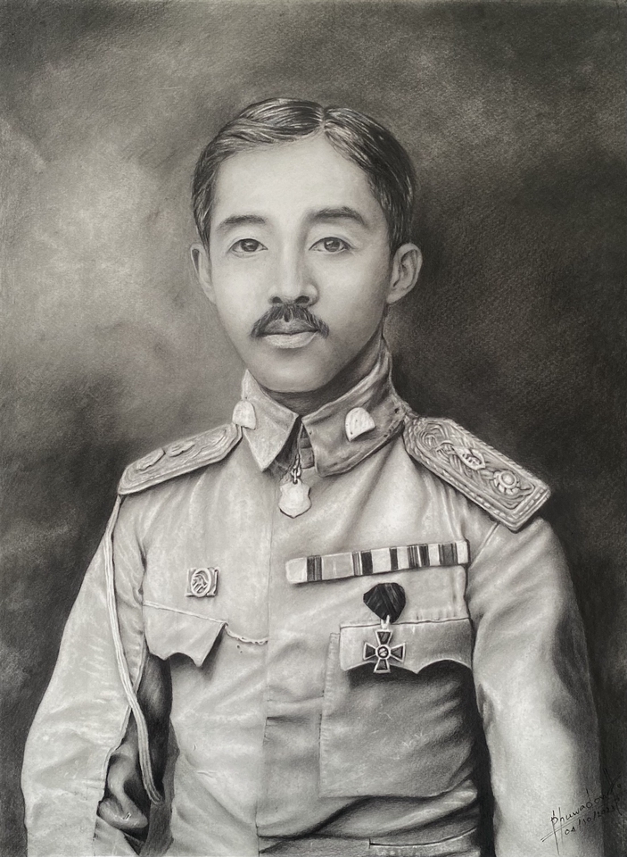 รับวาดภาพเหมือน ภาพวาดเหมือนบุคคลในชุดทหาร ภาพวาดเหมือนสีเทาขาว