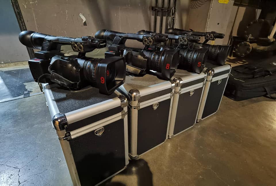 รับตัดต่อวีดีโอ ตัดต่อวีดีโอ โฆษณา ตัดต่อวีดีโอ youtube ตัดต่อคลิป ตัดต่อวีดีโอtiktok