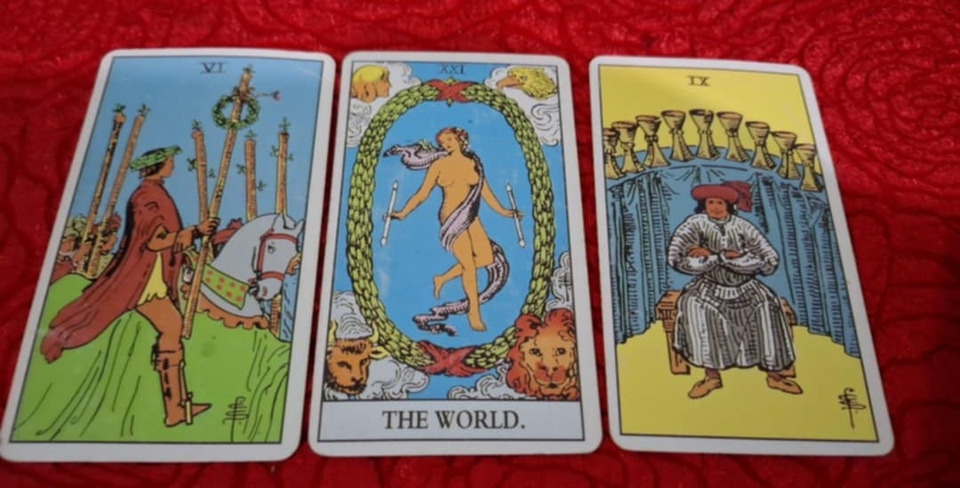 ดูดวงไพ่ทาโร่ ดูดวงความรัก ดูดวงการงาน ดูดวงไพ่ยิปซี