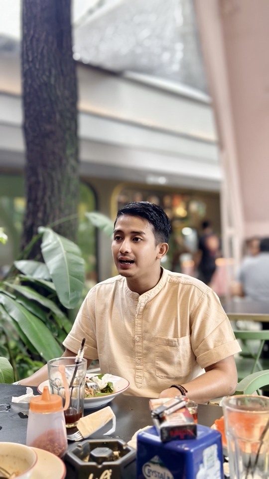 Jasa endorse selebgram murah, selebgram terkenal mempromosikan produk di instagram.