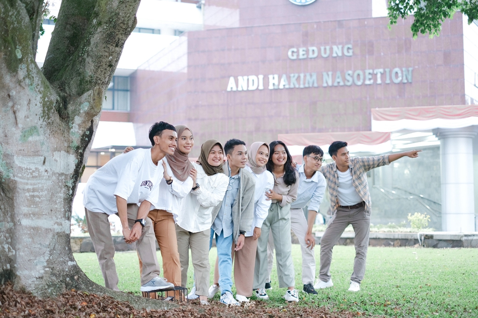 Jasa fotografi grup, foto bersama, teman, fotografer freelance, jasa fotografer murah, jasa foto outdoor, jasa foto dokumentasi, foto event, harga jasa fotografer, jasa fotografi event, foto bersama teman, fotografer jakarta