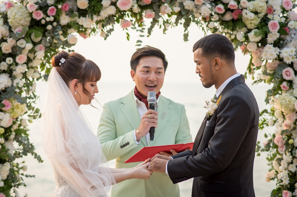พิธีกร MC - พิธีกรงานแต่งงาน / นายพิธีไทย-จีน / Wedding Celebrant (พิธีแลกแหวน) Vow Ceremony - 12