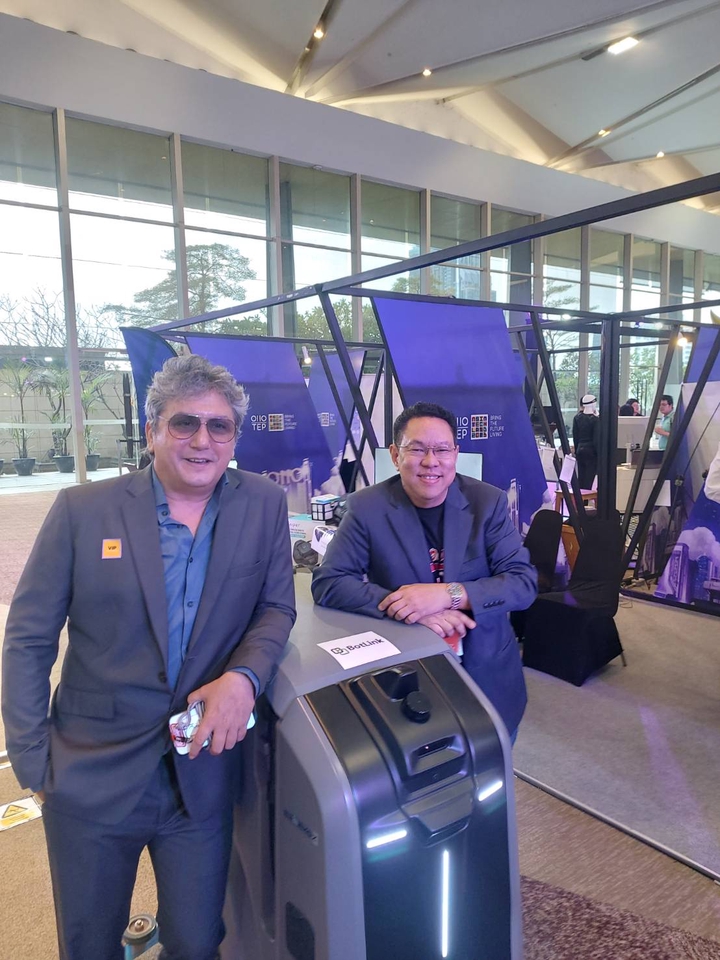 เรียนพิเศษตัวต่อตัว สอนภาษาอังกฤษ สอนภาษาจีน เรียนภาษาออนไลน์