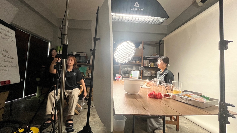 รับตัดต่อวีดีโอ งานแต่ง ถ่ายวีดีโอ งานแต่งงาน ตัดต่อวีดีโอ ราคาถูก