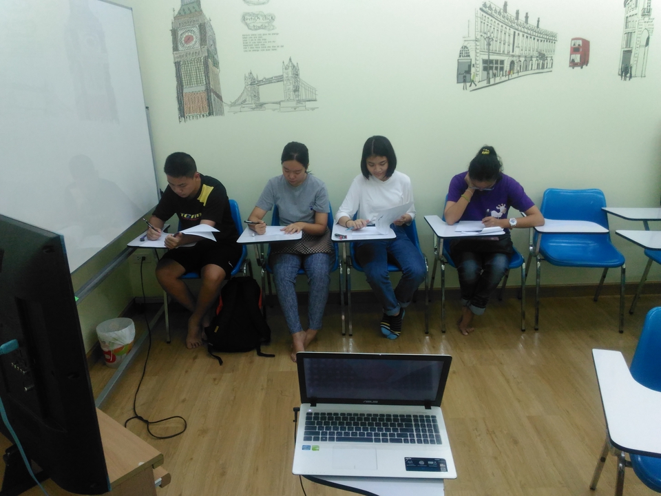 ผู้เชี่ยวชาญให้ความรู้เฉพาะด้าน - สอนภาษาอังกฤษทุกระดับ - 3