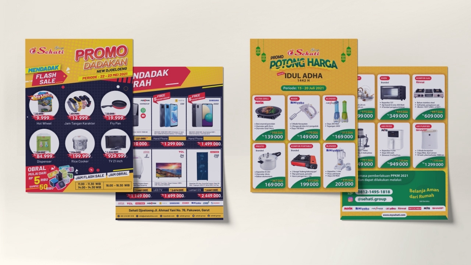 Contoh desain brosur untuk promo makanan dan elektronik dengan desain yang menarik dan profesional.