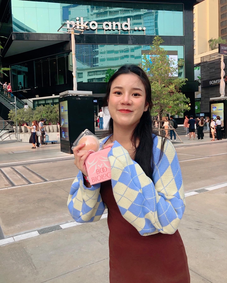 เน็ตไอดอลและบล็อกเกอร์รีวิว - นักรีวิว (Influencer) - 11