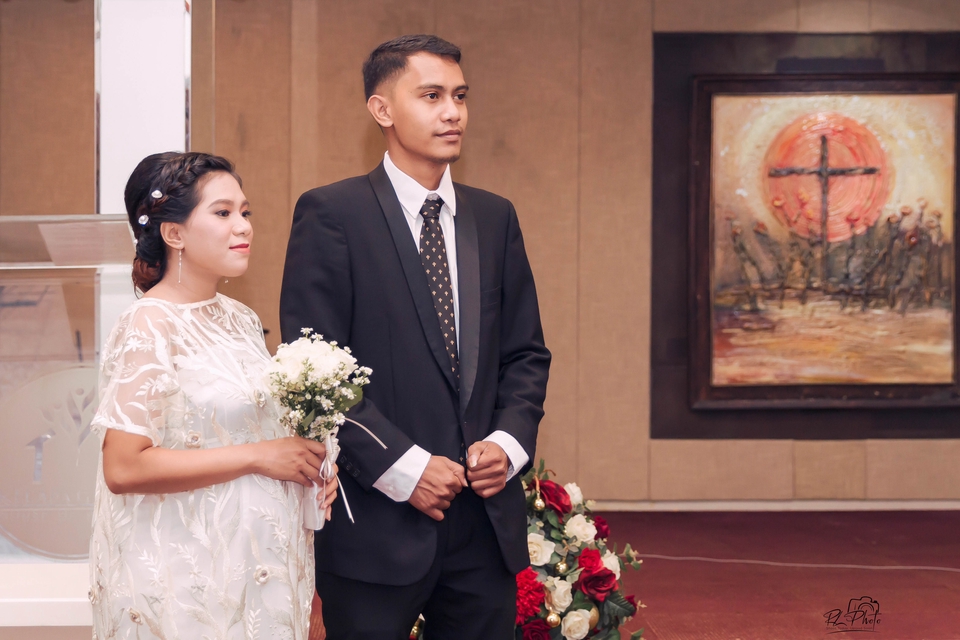 Fotografi - Jabodetabek - Foto Wedding / Pernikahan Free Pre wedding di Studio RLPhoto - 29