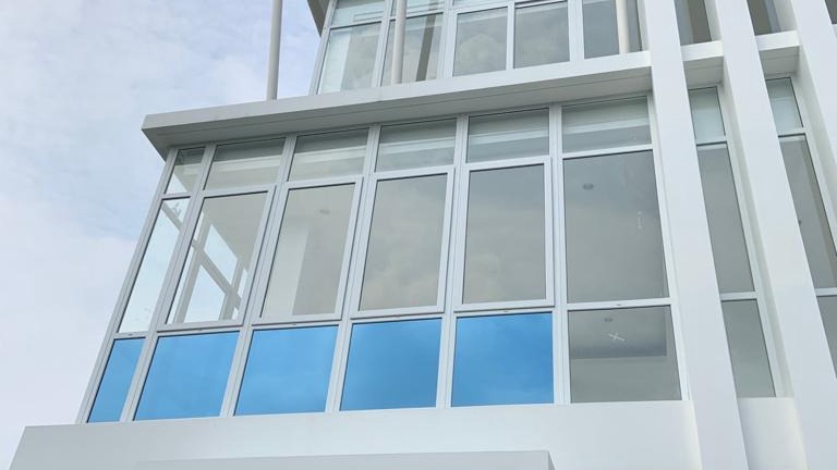 3D & Perspektif - Desain Pintu dan Jendela alumunium dan UPVC - 1