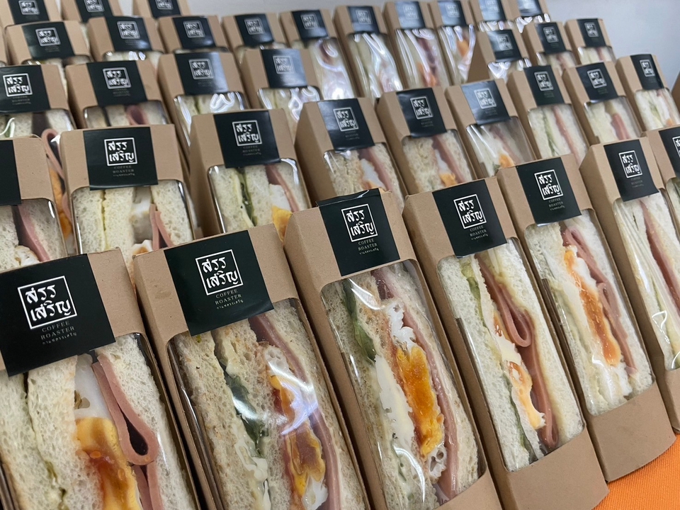 บริการจัดเลี้ยงบุฟเฟ่ต์ อาหารญี่ปุ่น พร้อมเสิร์ฟในกล่อง รับจัดเลี้ยงนอกสถานที่ บริการจัดเลี้ยง catering