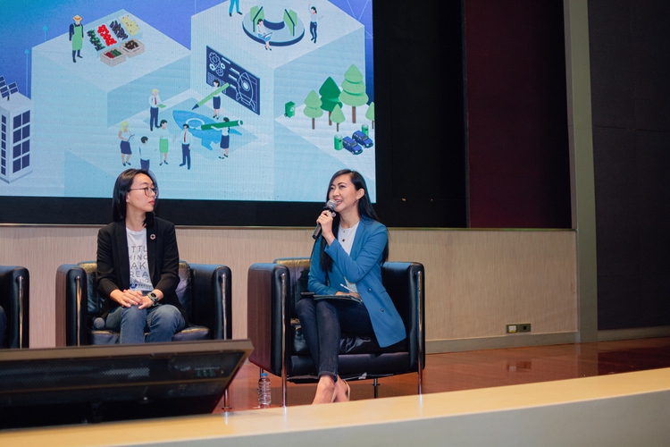 พิธีกร MC - พิธีกร (MC) / Moderator งานสัมมนา งานประชุม งานกึ่งทางการ-ทางการ (ไทย/Eng) - 4