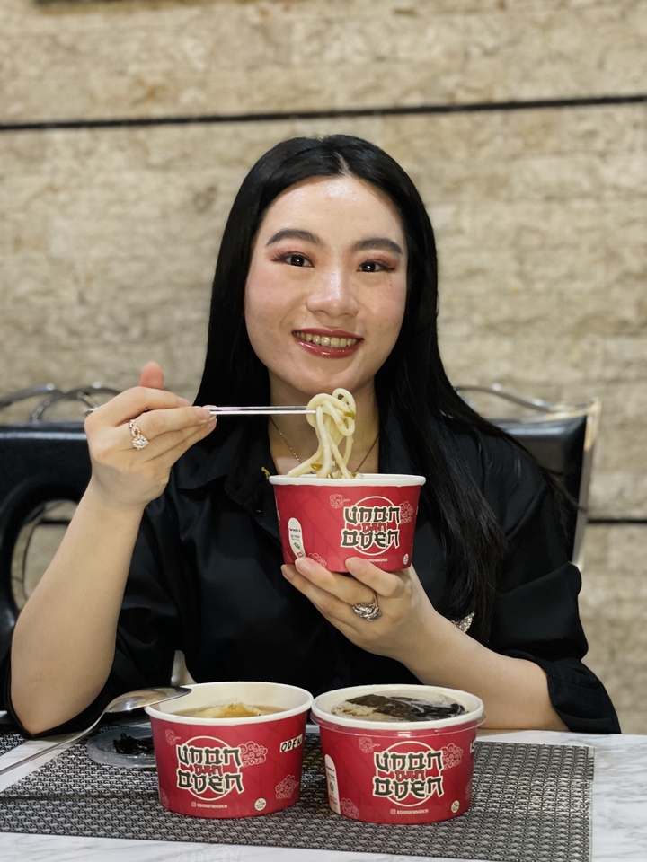 Jasa foto produk makanan dengan background putih, cocok untuk usaha kuliner dan restoran.