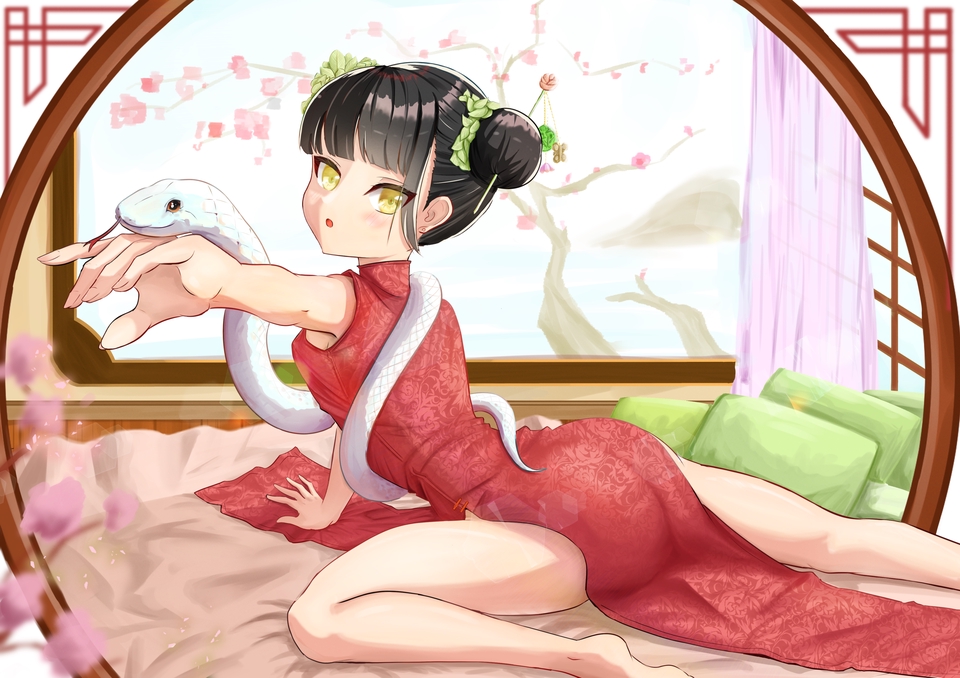 รับวาดรูปประกอบ นิทาน ผู้หญิงผมดำ สวมชุดแดง กำลังนั่งเล่นกับงูขาว