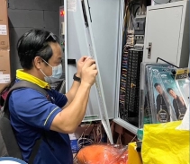 ช่างไฟฟ้ารับเหมาติดตั้งระบบไฟฟ้าภายในบ้าน ช่างไฟฟ้ากรุงเทพฯ เดินสายไฟ ซ่อมไฟฟ้า