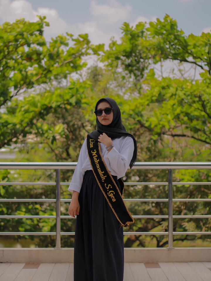 Fotografi - Fotografi Potrait, Graduation, Preweeding // Soloraya - Jawa Tengah - 17