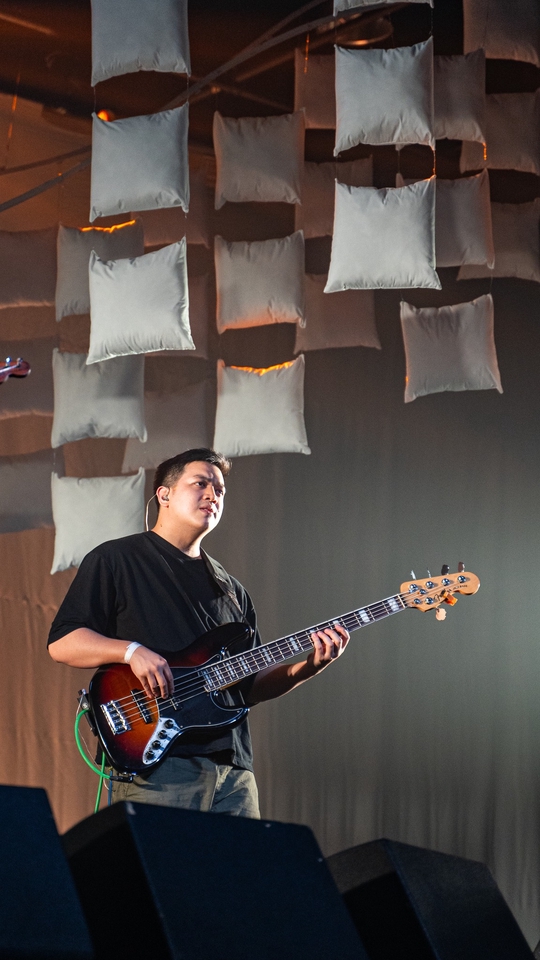 ช่างภาพมืออาชีพ รับถ่ายรูปดนตรี ถ่ายภาพงานดนตรี บรรยากาศสดใส