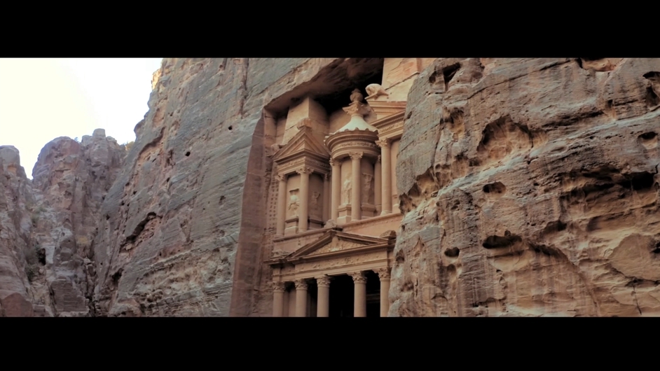 Jasa edit video Youtube, pengeditan video profesional, harga edit video murah, jasa editing video online.