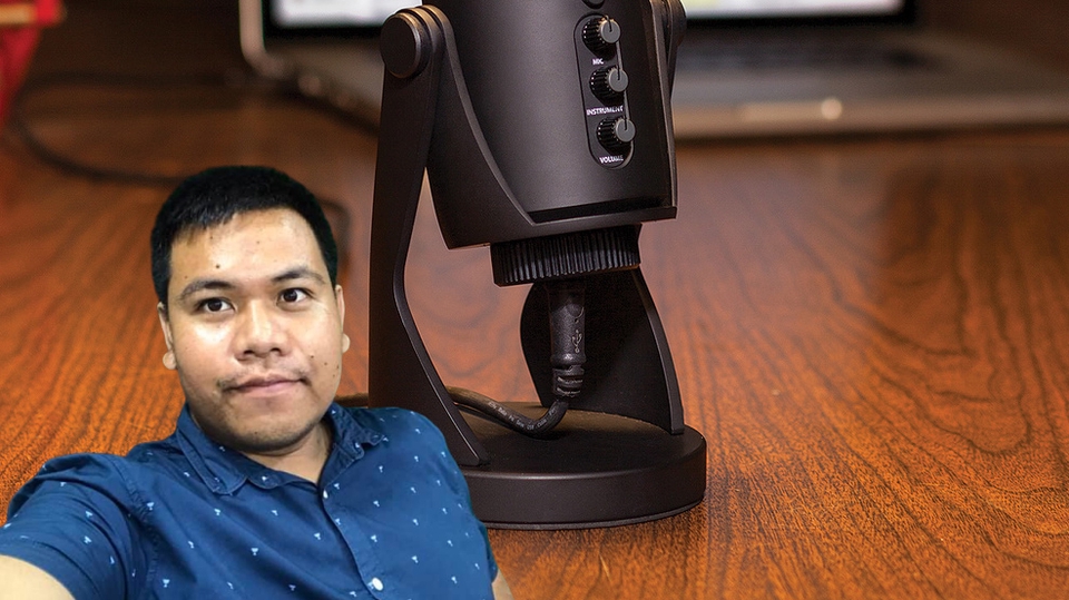 รับพากย์เสียง รับอัดเสียง นักลงเสียง โฆษณา สปอตวิทยุ ฟรีแลนซ์ พากย์เสียง อัดสปอตโฆษณา ลงเสียงโฆษณา ภาษาอังกฤษ