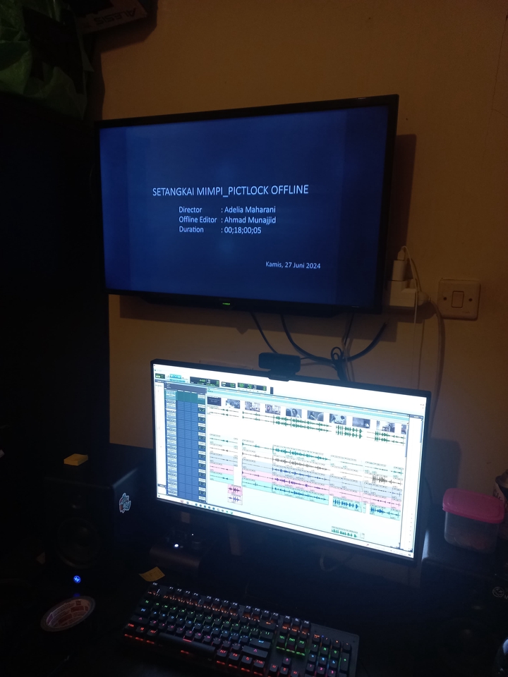 Jasa pembuatan sound effect untuk video dengan software edit suara profesional.