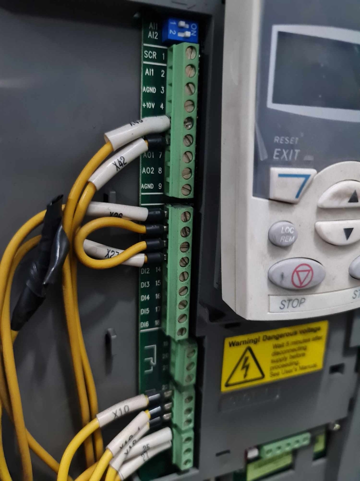 ผู้เชี่ยวชาญให้ความรู้เฉพาะด้าน - ให้คำปรึกษาในการเปลี่ยนอุปกรณ์ Inverter สำหรับขับ Motor - 4