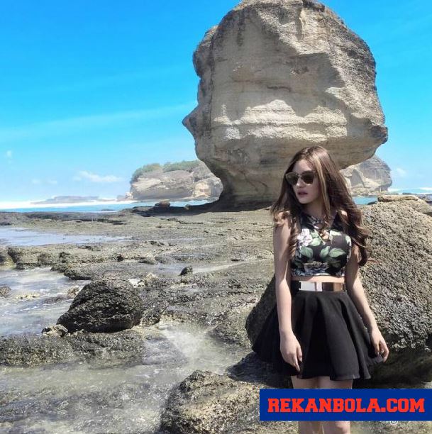 Mahasiswi Jogja Cantik Montok Mahasiswi Jogja Cantik