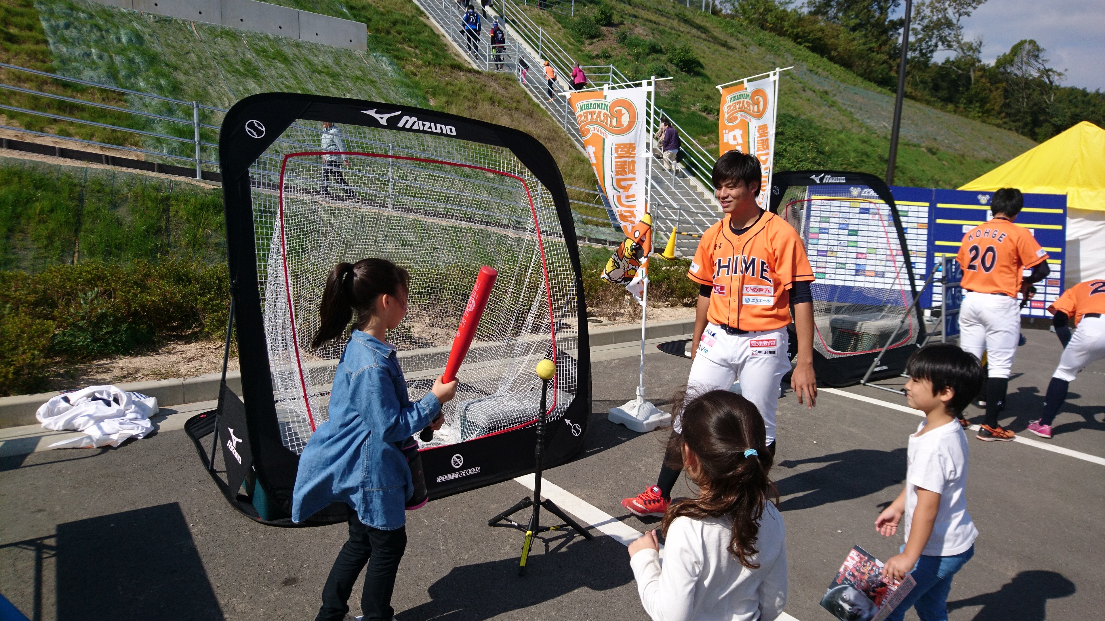 バッティング体験.JPG