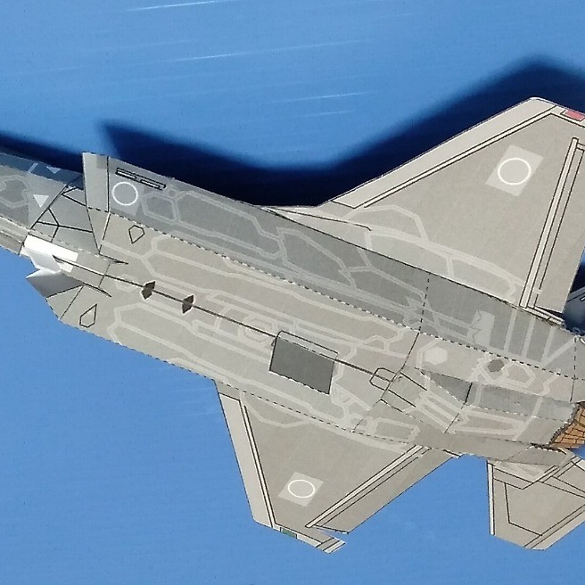 ペーパーグライダー 航空自衛隊 F35|手芸・工作|らくらく ペーパーグライダー 航空自衛隊 F35|手芸・工作|らくらく