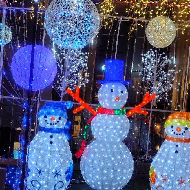 雪だるま☃️☃️のイルミネーション｜楽しい｜らくらくコミュニティ