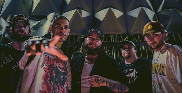 HourHouse – A nu-metal és a streetwear sokszínűsége