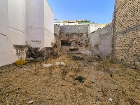 Solar edificable en venta en Loja, Granada | 200 m² - foto 4 de 8 (Loja)