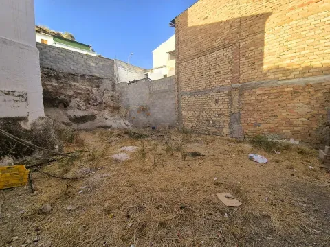 Solar edificable en venta en Loja, Granada | 200 m² - foto 5 de 8 (Loja)