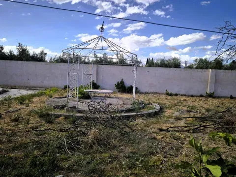 Chalet con Piscina en Venta en Moraleda, Granada - foto 8 de 12 (Moraleda de Zafayona)