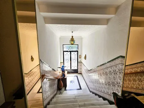 Casa en Venta en Loja con Gran Terraza y Ascensor - foto 9 de 12 (Loja)