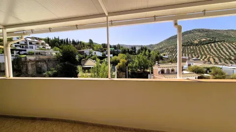 شقة للبيع في الغارينيخو، غرناطة | 3 غرف وتراس - الصورة 9 من 12 (Algarinejo)