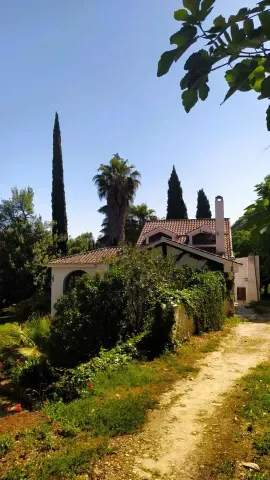 Masía en venta en Loja, Granada | Finca con piscina - foto 4 de 12 (Loja)