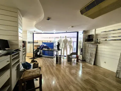 Local Comercial en Venta en Loja, Granada | 118.900 € - foto 9 de 12 (Loja)