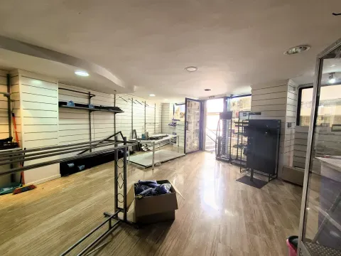 Local Comercial en Venta en Loja, Granada | 118.900 € - foto 2 de 12 (Loja)