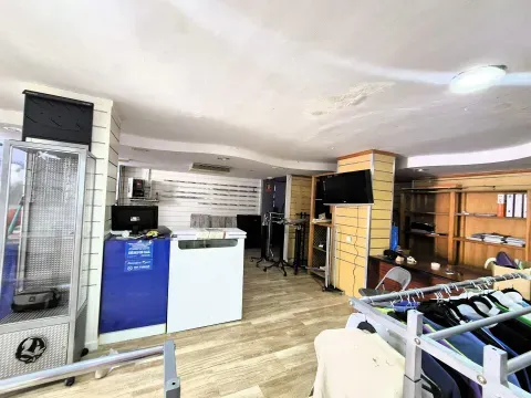 Local Comercial en Venta en Loja, Granada | 118.900 € - foto 6 de 12 (Loja)