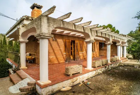 Complejo Deportivo y Casa en Venta en Loja, Granada - foto 7 de 12 (Loja)