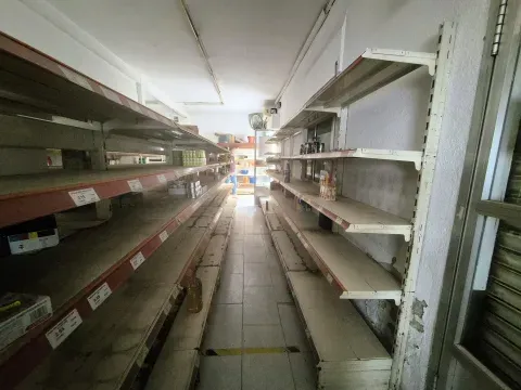 Local en Venta en Loja | 72 m² con Aire Acondicionado - foto 11 de 12 (Loja)