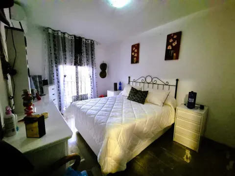 Piso en venta en Loja, Granada | Ascensor y 3 hab - foto 8 de 12 (Loja)