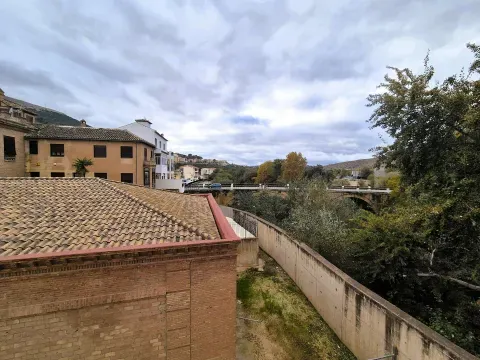 Piso en venta en Loja, Granada | Ascensor y 3 hab - foto 4 de 12 (Loja)