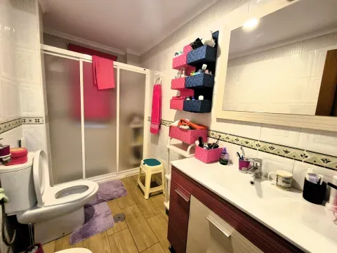Piso en venta en Loja, Granada | Ascensor y 3 hab - foto 11 de 12 (Loja)