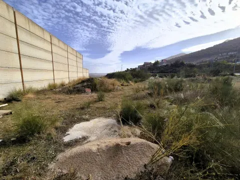 Parcelas Industriales en Venta en Loja, Granada | 55.000€ - foto 2 de 12 (Loja)