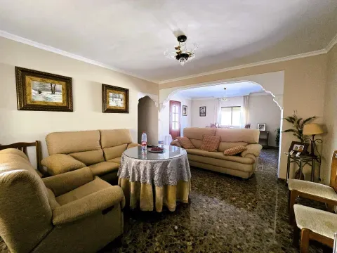 Casa en Ventorros de la Laguna (Loja)