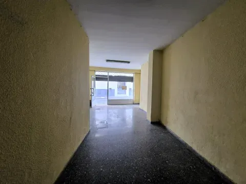 Local Comercial en Alquiler en Loja | 78 m² - 400 € - foto 5 de 12 (Loja)