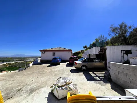Chalet en venta en Moraleda de Zafayona con piscina - foto 8 de 12 (Moraleda de Zafayona)