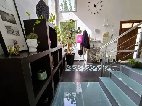 Villa zum Verkauf in Loja, Granada | Pool & Bergblick - Foto 7 von 12 (Loja)